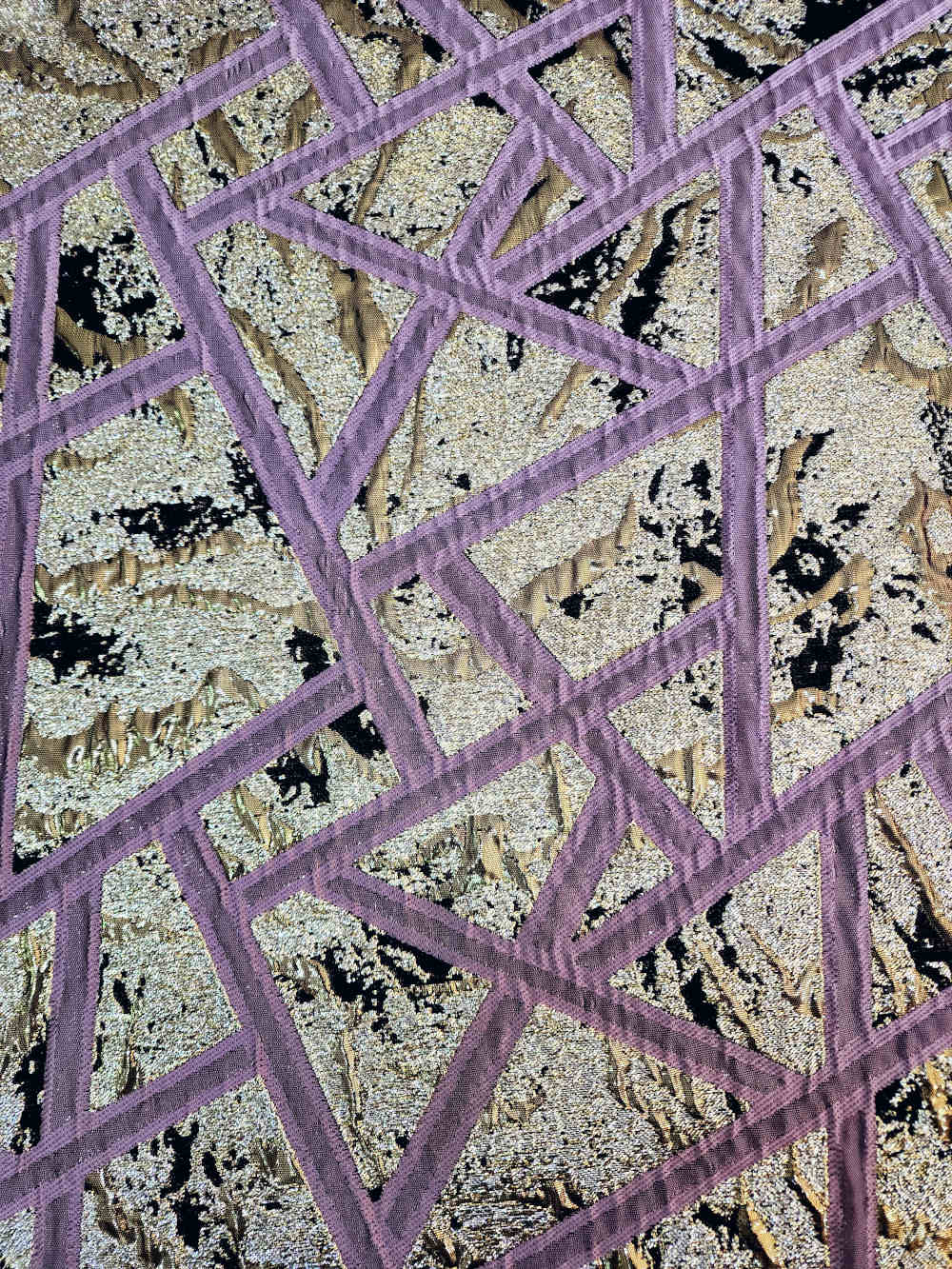 BROCADE BAROQUE LILAC R209.95 A9357017001