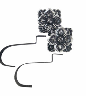 Pristene Tieback Pair - Black & Silver
